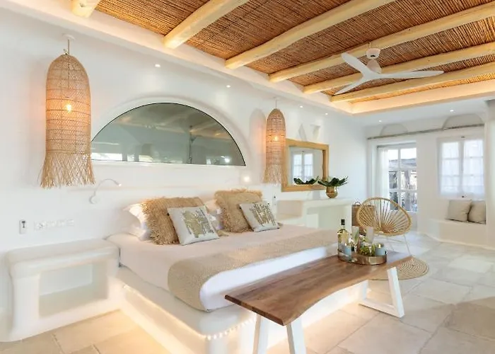 Avali Deluxe * آغيوس بروكوبيوس